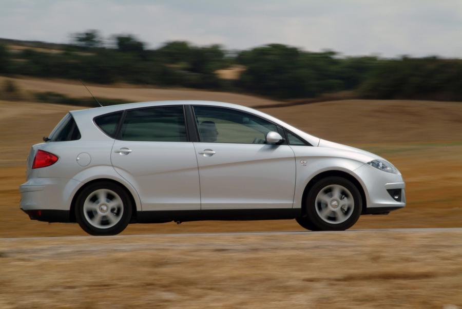  Seat Toledo 2004 года  (фото 45 из 110)